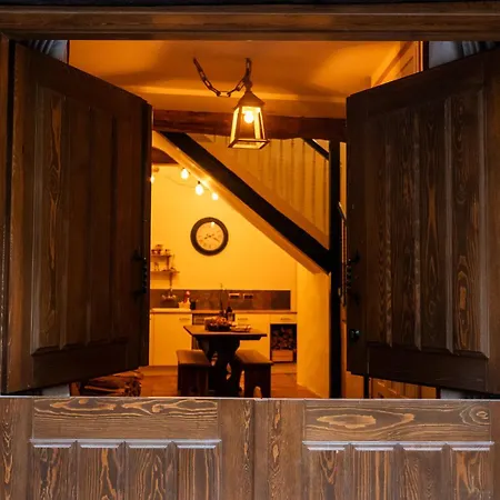 Numero 8 A Traditional Basque Village Homestead Hébergement de vacances *