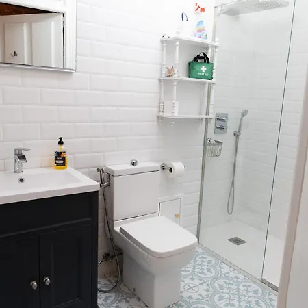 Numero 8 A Traditional Basque Village Homestead *