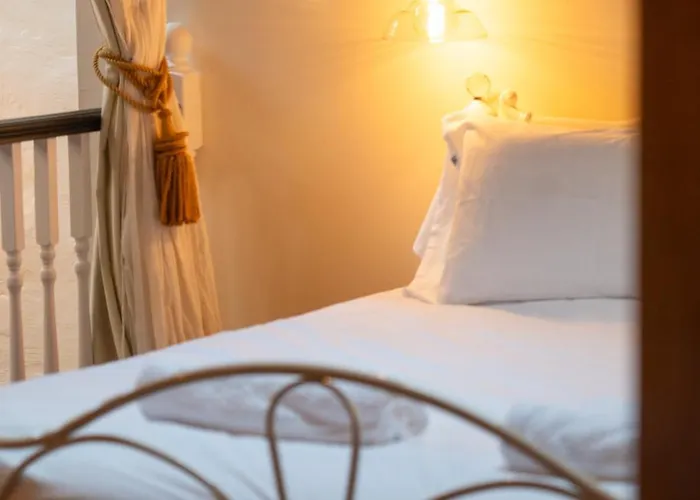 Numero 8 A Traditional Basque Village Homestead *