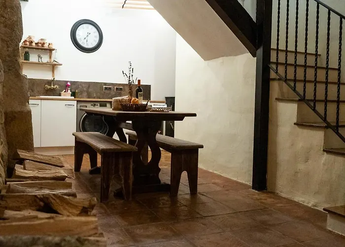 Numero 8 A Traditional Basque Village Homestead Casa vacanze La Guardia